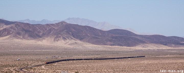BNSF 5805, Ludlow (CA) 26.5.2014