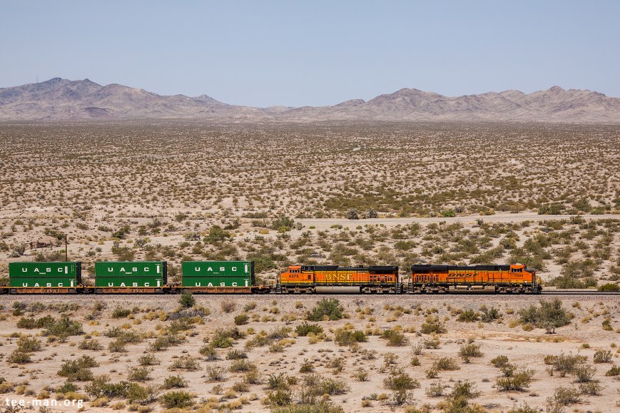 BNSF 7004, Needles (CA) 27-5-2014