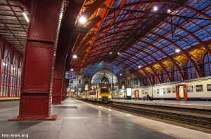 Short trains under a huge dome