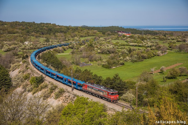 Car train from Koper to Villach.